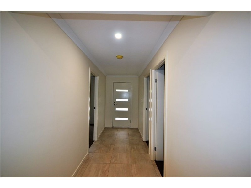 31 Andersson Court, Highfields QLD 4352