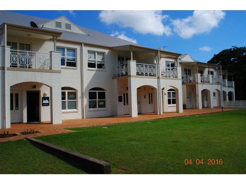 4/120a Russell Street, Toowoomba City QLD 4350