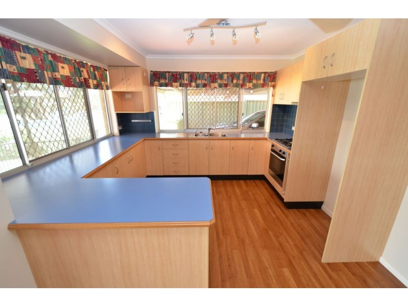 16 Port Street, Wilsonton Heights QLD 4350