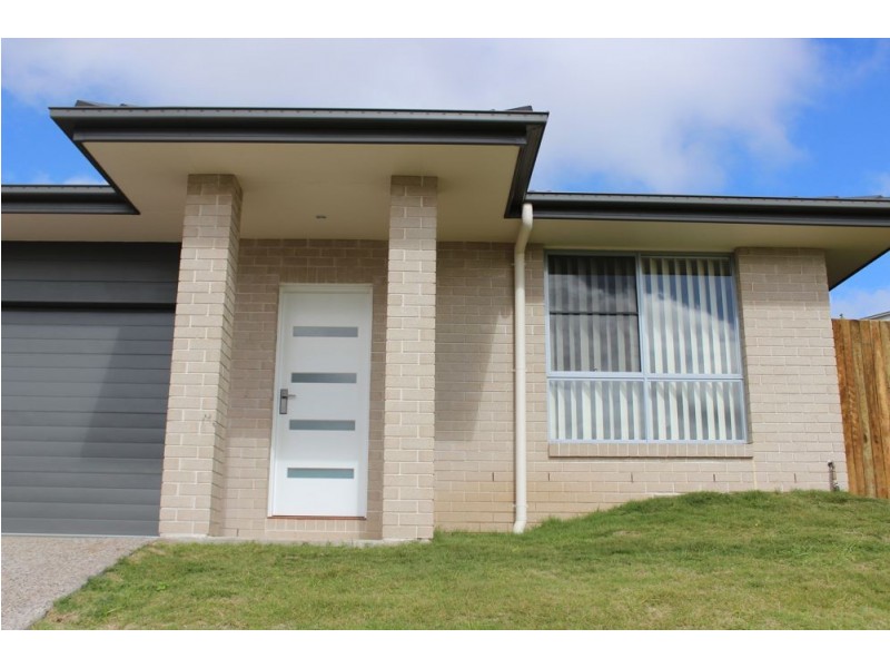 Unit 2/22 Alpine Court, Cranley QLD 4350