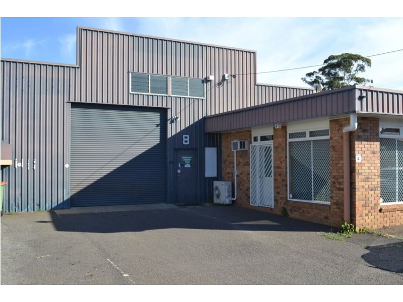8 Goggs Street, Toowoomba QLD 4350