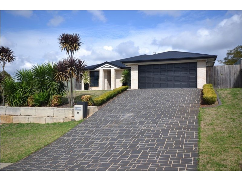 14 Charnley Street, Kearneys Spring QLD 4350