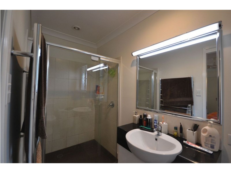 14 Charnley Street, Kearneys Spring QLD 4350