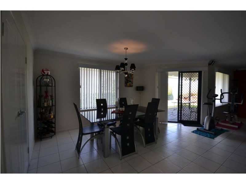 14 Charnley Street, Kearneys Spring QLD 4350