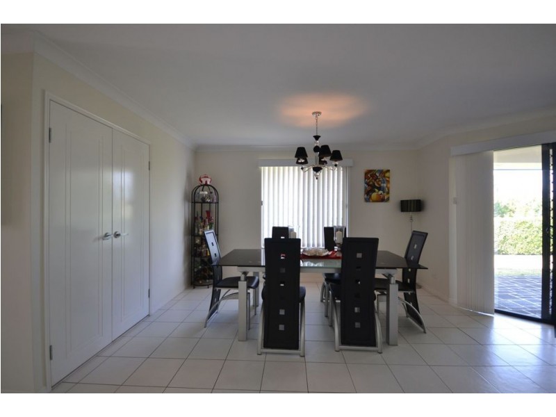 14 Charnley Street, Kearneys Spring QLD 4350