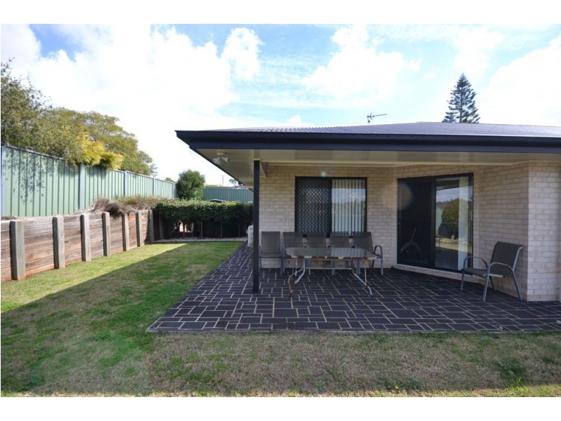 14 Charnley Street, Kearneys Spring QLD 4350