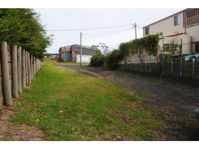 4 Vanity Street, Rockville QLD 4350