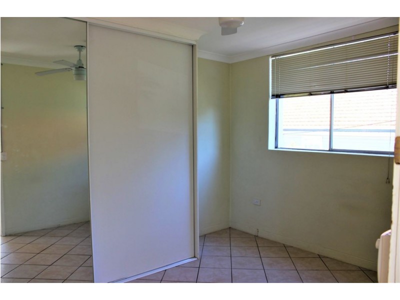 9/122a Russell Street, Toowoomba City QLD 4350