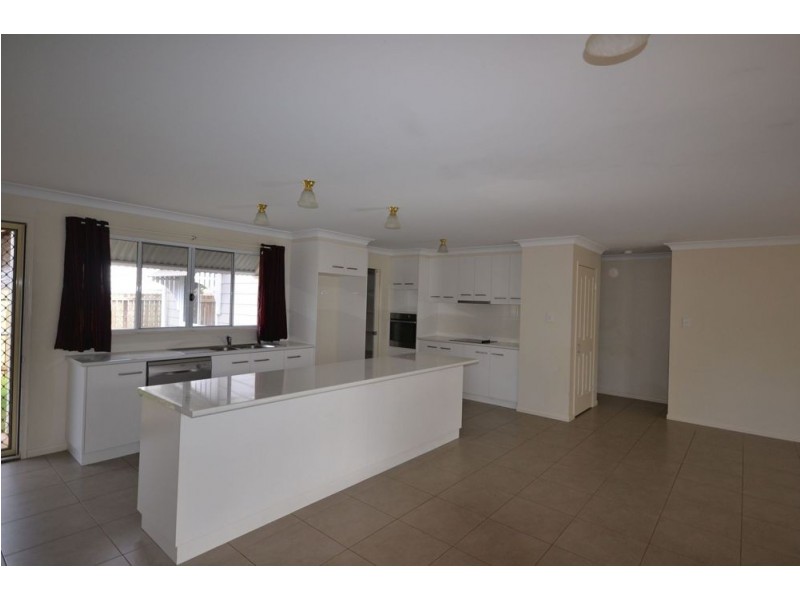 41A Anzac Avenue, Newtown QLD 4350