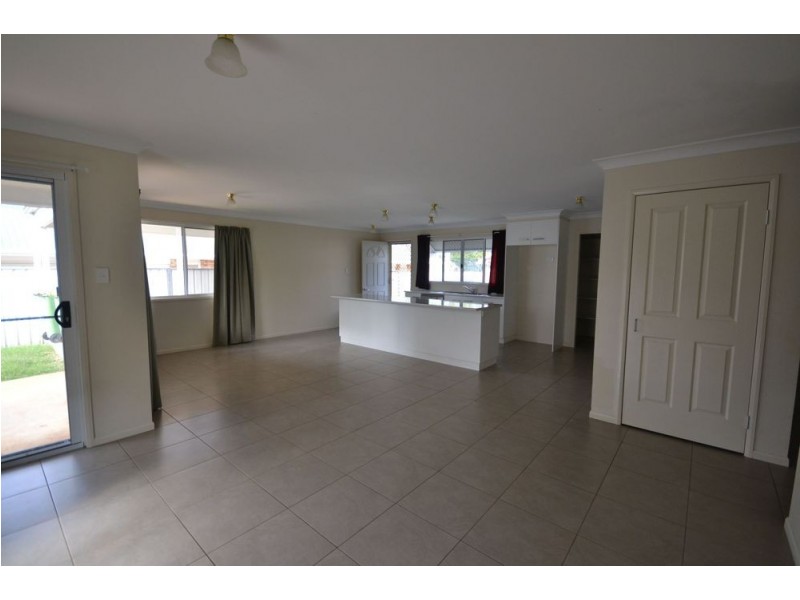 41A Anzac Avenue, Newtown QLD 4350