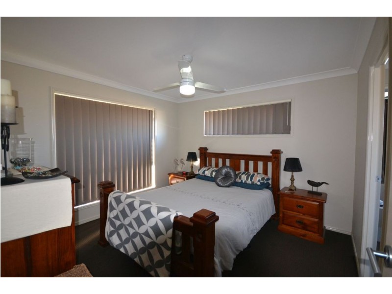 23 Wandoo Crescent, Westbrook QLD 4350