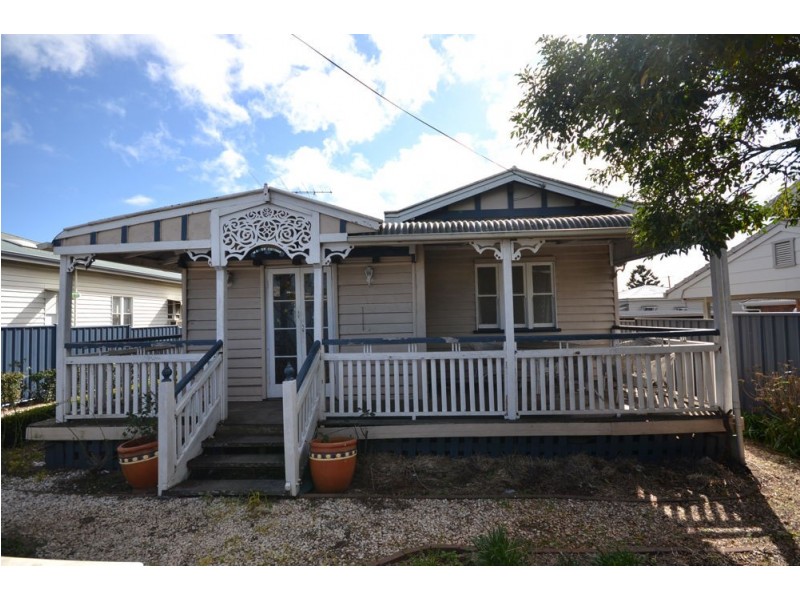 153 Taylor Street, Wilsonton QLD 4350