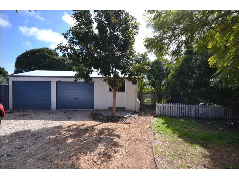 153 Taylor Street, Wilsonton QLD 4350