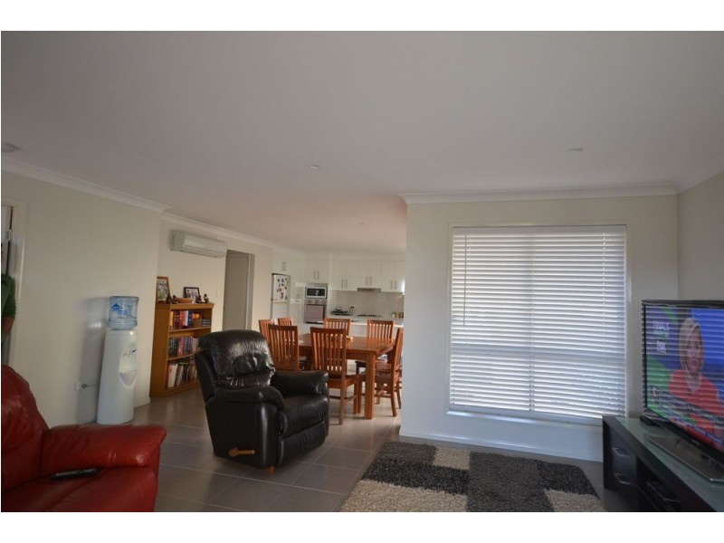 6A Dylan Court, Darling Heights QLD 4350