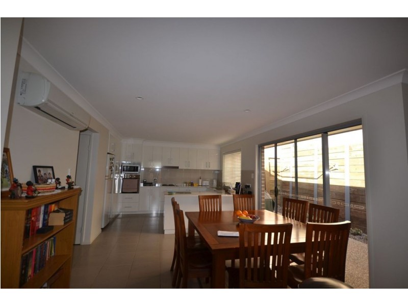 6A Dylan Court, Darling Heights QLD 4350