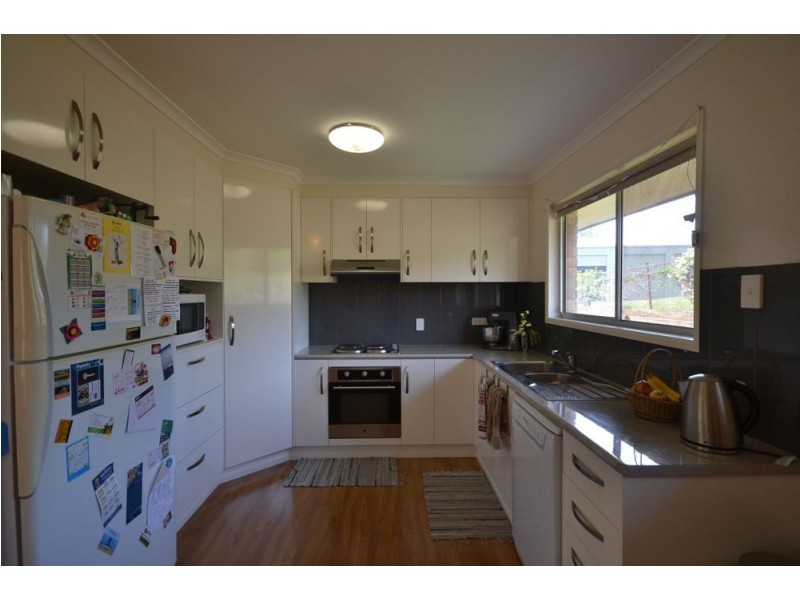 5 Taylors Road, Withcott QLD 4352