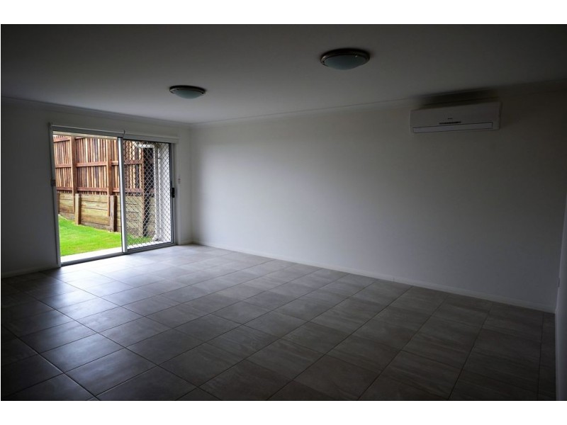 3/77 Ruthven Street, Harlaxton QLD 4350