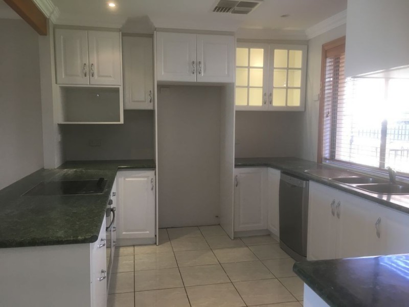 25 Catto Street, Centenary Heights QLD 4350