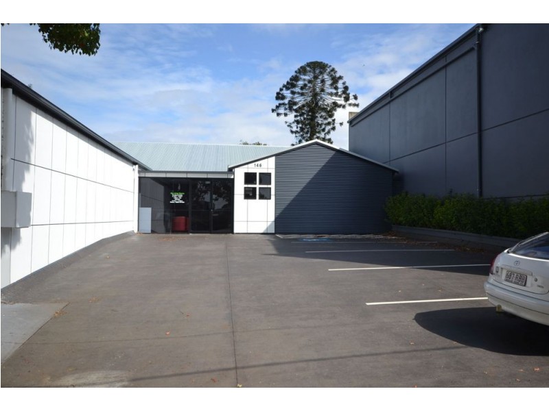 2/146 Campbell Street, Toowoomba City QLD 4350
