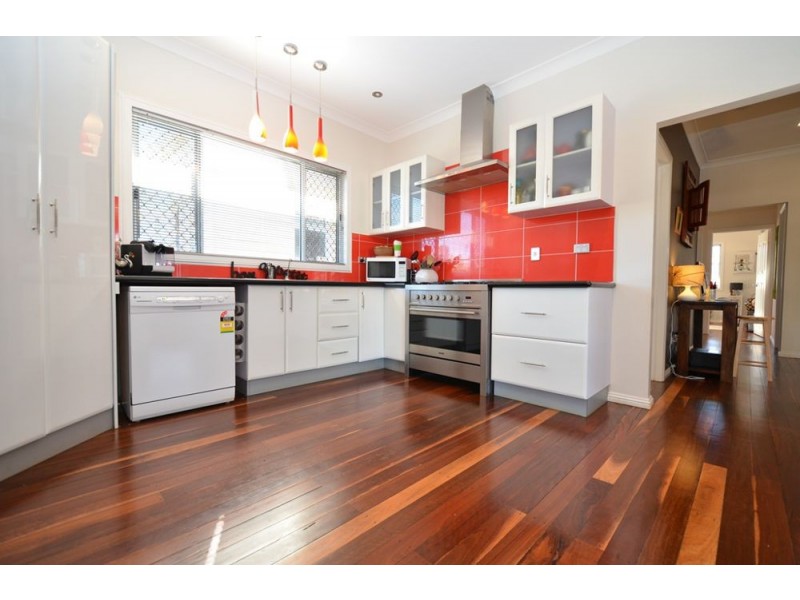 9 Kennedy Street, North Toowoomba QLD 4350