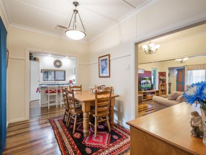 Kearneys Spring QLD 4350