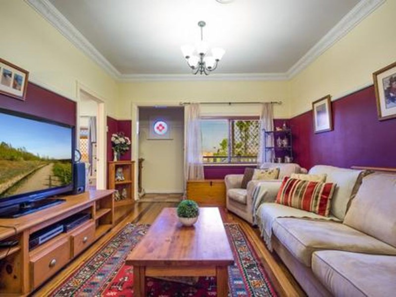 Kearneys Spring QLD 4350