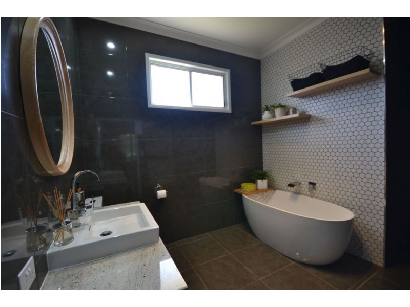 58 Drummond Street, Rangeville QLD 4350