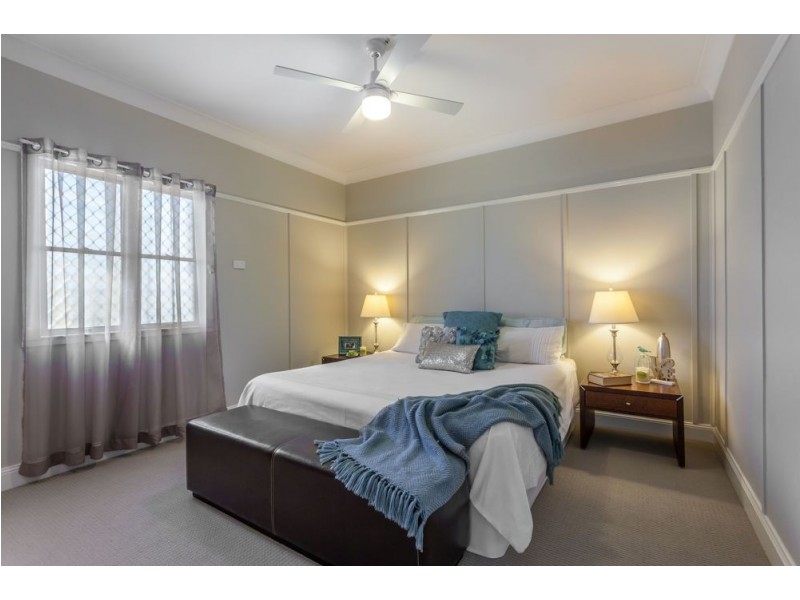 100 Water Street, South Toowoomba QLD 4350