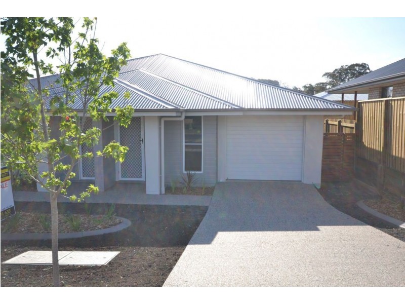 Unit 2/3 Carlin Street, Glenvale QLD 4350