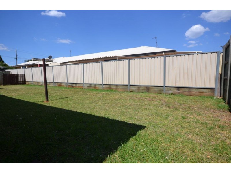 Unit 3/476 Stenner Street, Darling Heights QLD 4350