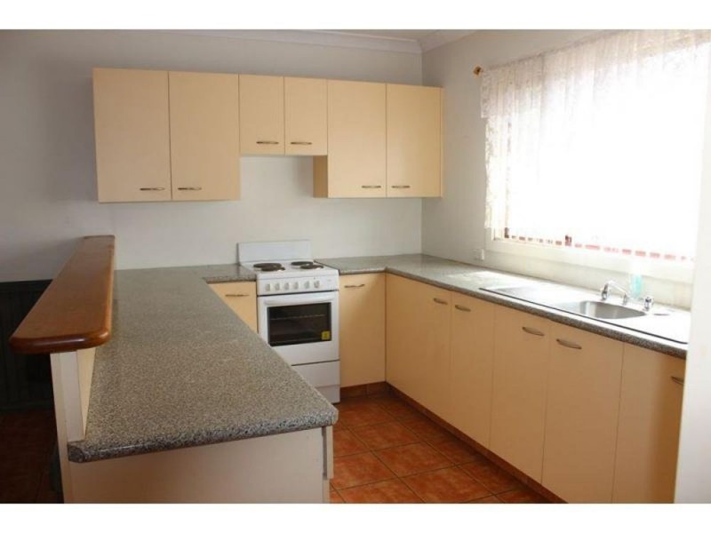 10 Ruthven Street, Harlaxton QLD 4350