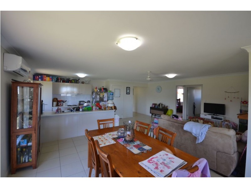 22 Wandoo Crescent, Westbrook QLD 4350