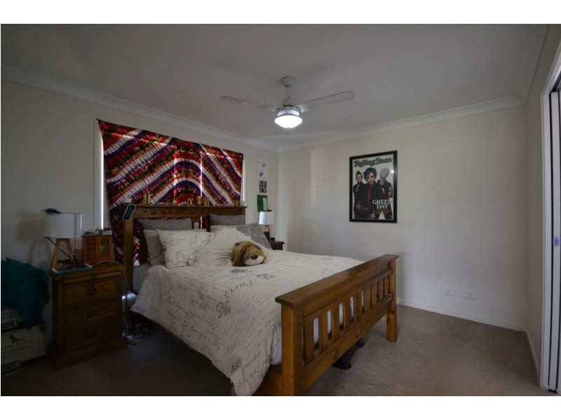 22 Wandoo Crescent, Westbrook QLD 4350