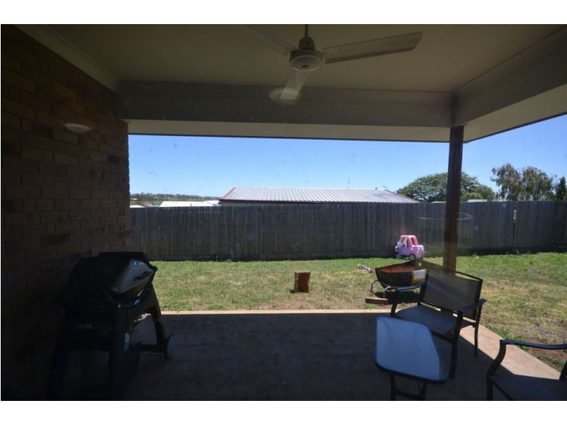 22 Wandoo Crescent, Westbrook QLD 4350