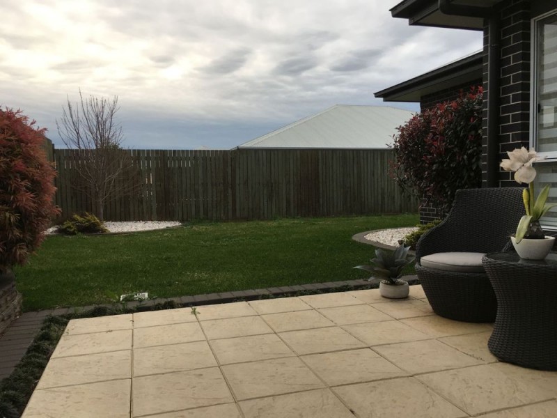 192 Nelson Street, Kearneys Spring QLD 4350
