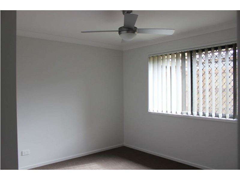 42 Wandoo Crescent, Westbrook QLD 4350