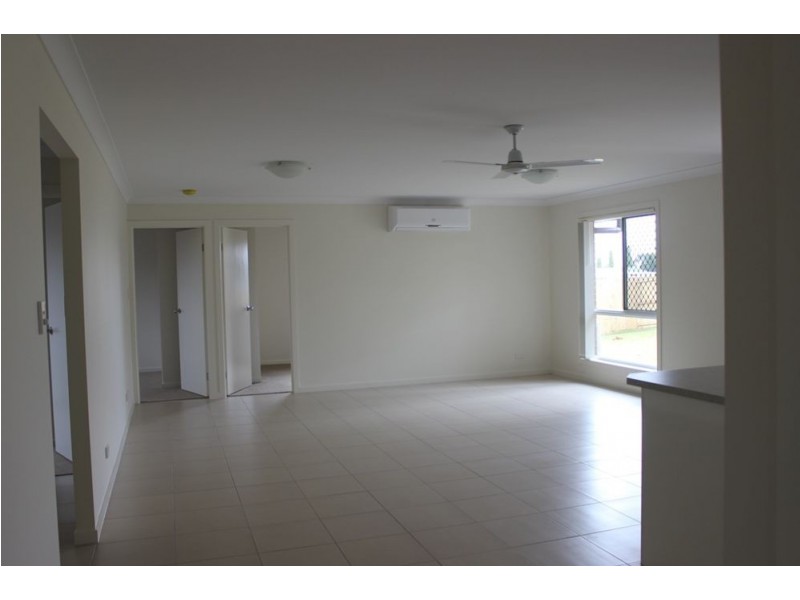 20 Wandoo Crescent, Westbrook QLD 4350