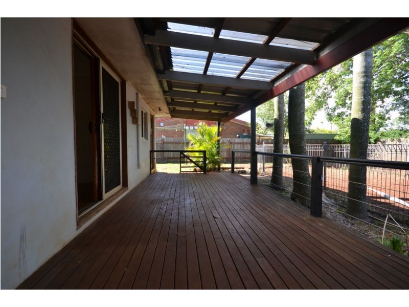 23 Gloucester Crescent, Kearneys Spring QLD 4350