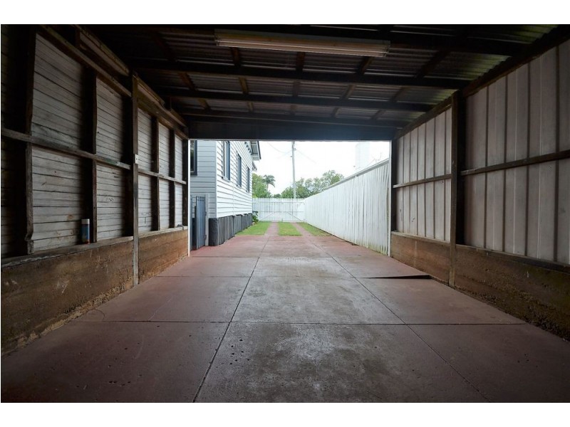 175 Long Street, South Toowoomba QLD 4350