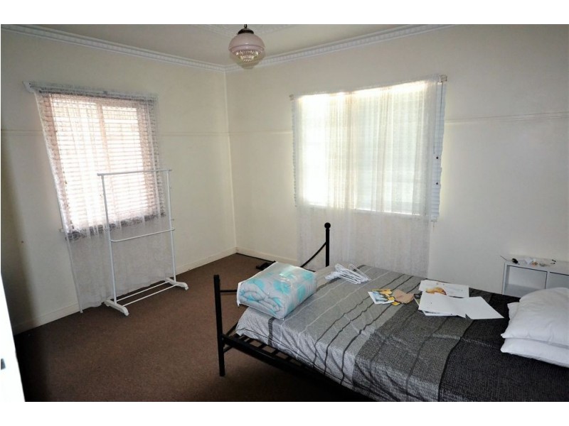 104 Water Street, South Toowoomba QLD 4350