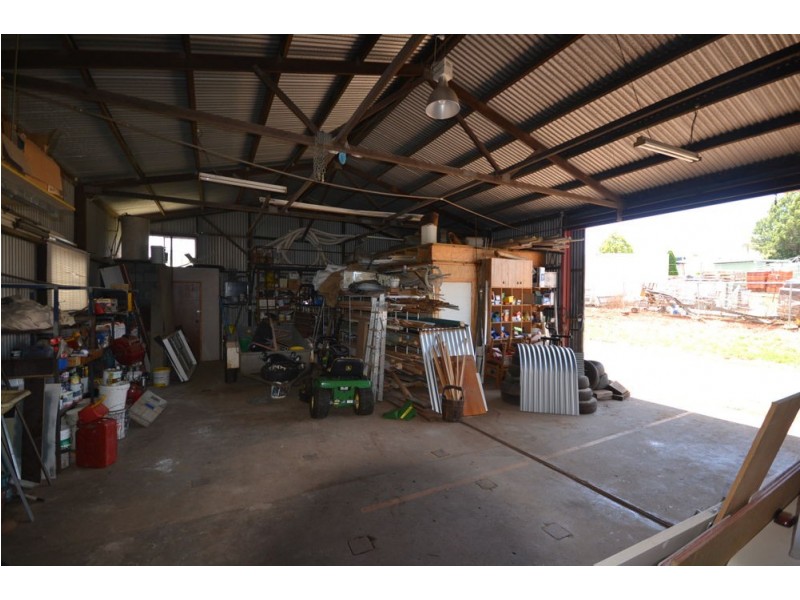 Shed 1 / 23 Boothby Street, Drayton QLD 4350