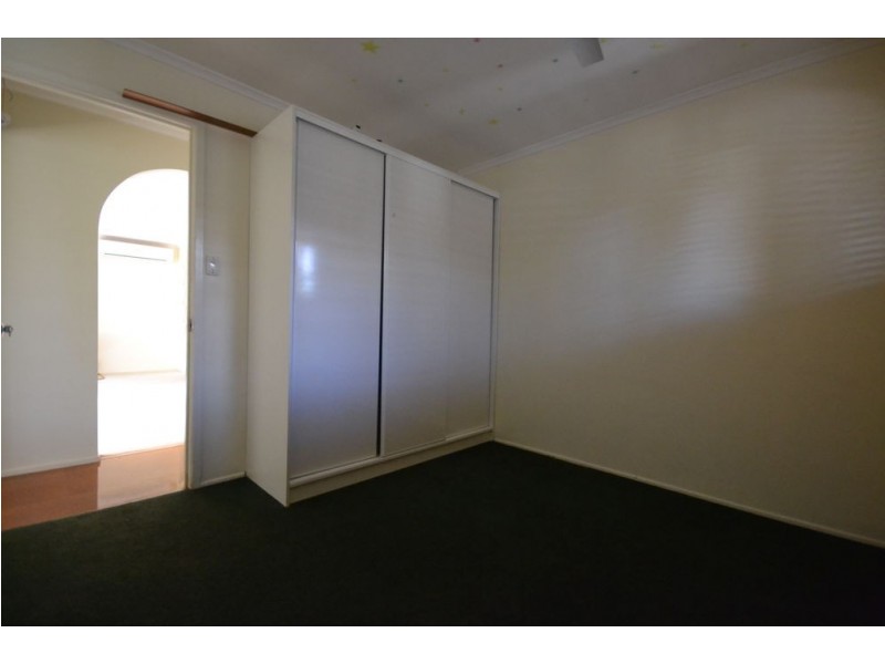 23 Gloucester Crescent, Kearneys Spring QLD 4350