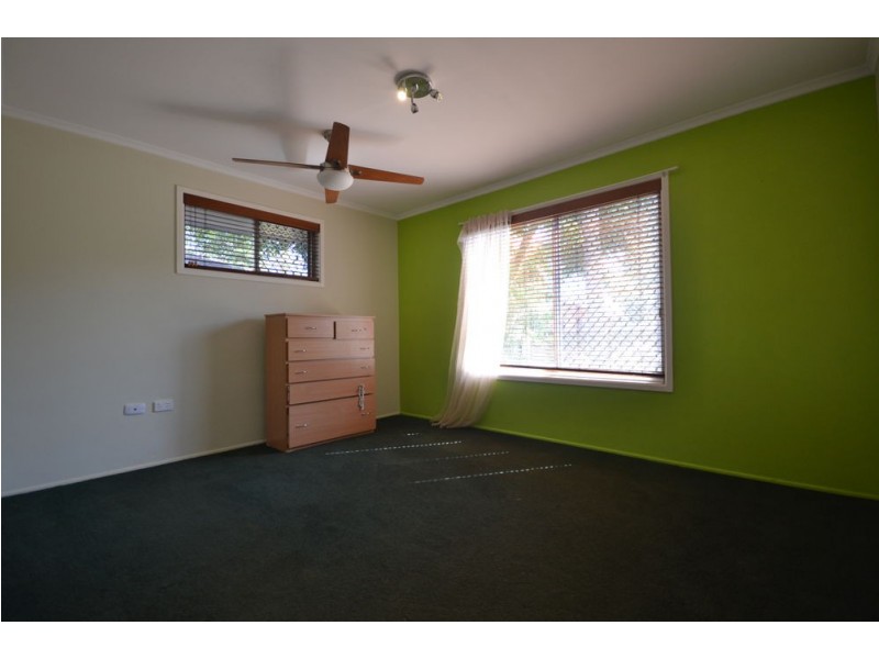 23 Gloucester Crescent, Kearneys Spring QLD 4350