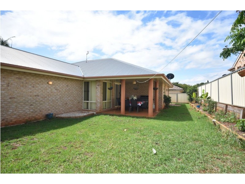 35 Dallang Road, Middle Ridge QLD 4350