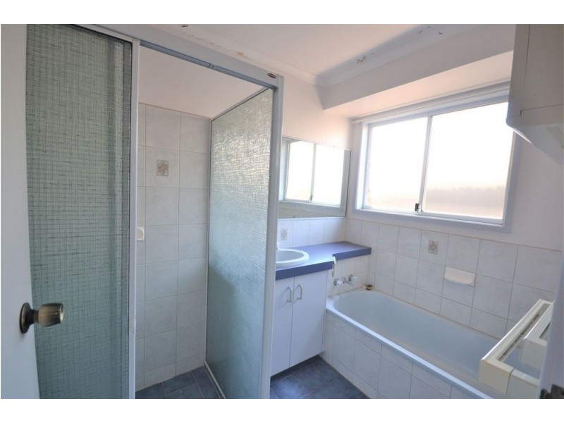 7 Carmen Street, Kearneys Spring QLD 4350