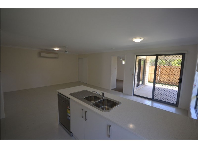 33A Cardamon Crescent, Glenvale QLD 4350