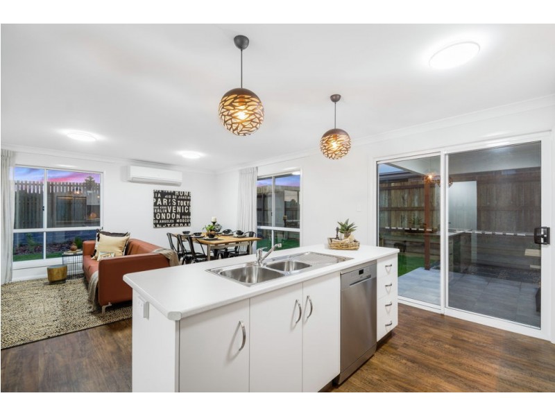 27 Negrita Street, Harristown QLD 4350