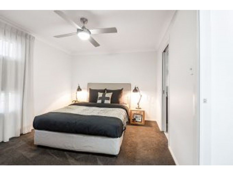 27 Negrita Street, Harristown QLD 4350