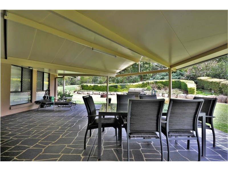 5 Nielsen Court, Middle Ridge QLD 4350