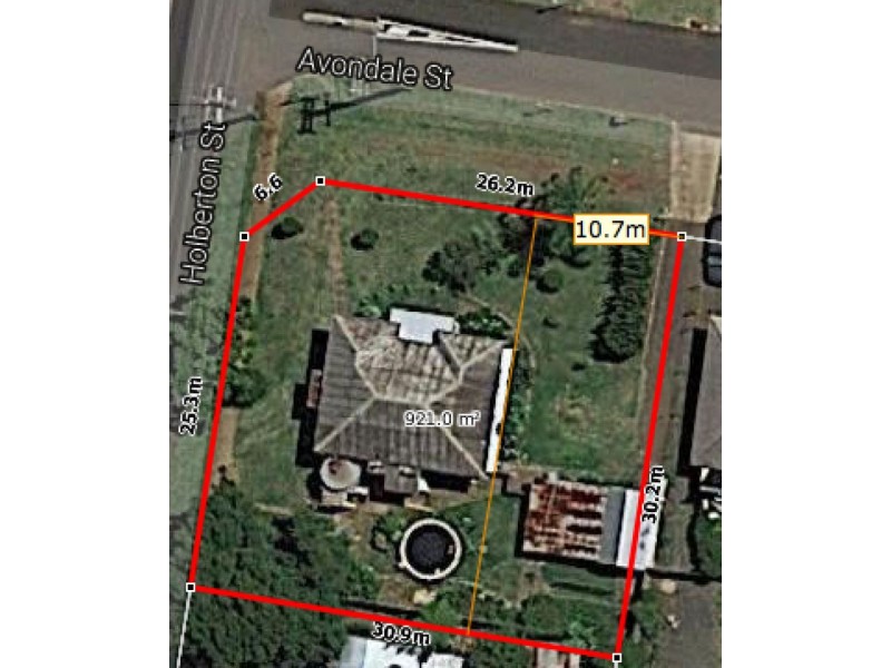 32 Avondale Street, Newtown QLD 4350